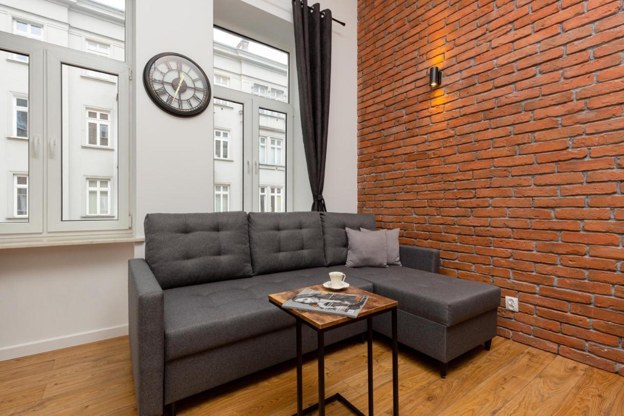 Mezzanine Studio Lwowska Srodmiescie By Noclegi Renters Warszawa Exteriör bild